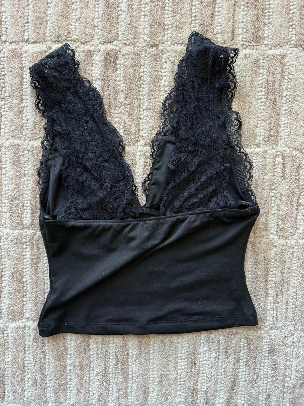 Princess Polly Black Lace Plunge Tank Top - Picture 3 of 4